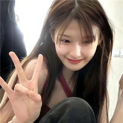 她的伪装